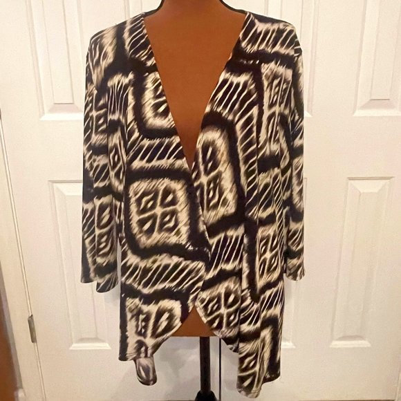 Chico's Easywear Black and Beige Light-Weight Asymmetrical Cardigan, Size 3 - Picture 1 of 7